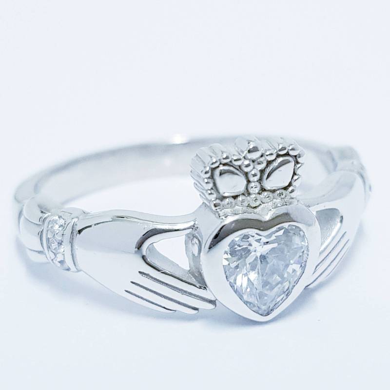 sterling Silber Claddagh Ring, Geburtsstein April von FoxfordJewellery