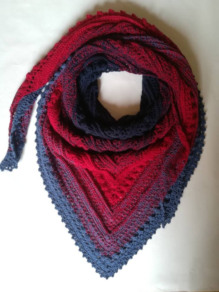 Secret Pathstriangular Warm Sehr Weich Hand Made Crochet Schal Boho Wrap Perfektes Geschenk Sale Secret Pathstriangular Warm Sehr Weich Hand Made Crochet Schal Boho Wrap Perfektes Geschenk Sale von FoxyArtsShop