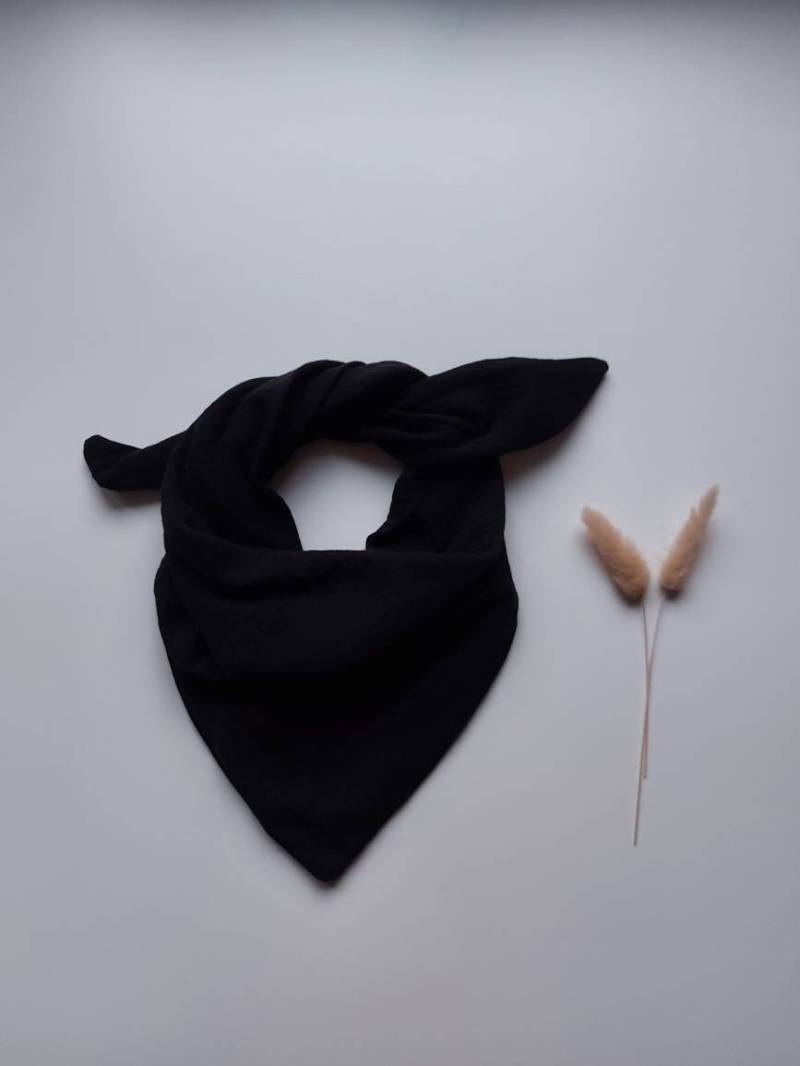 Musselin Tuch in Schwarz von FraeuleinFrauke