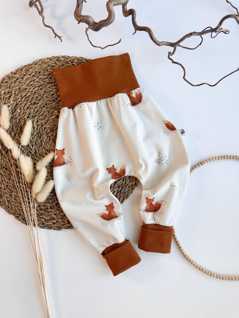 Pumphose Baby Fuchs Mitwachshose Neugeboren Hose Geburtsgeschenk Geschenk Taufe Fräulein Goldstück von FraeuleinGoldstueck