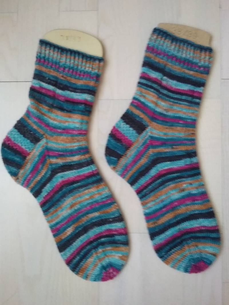 Selbstgestrickte Socken Größe 38/39 von FraeuleinMaschenhaft