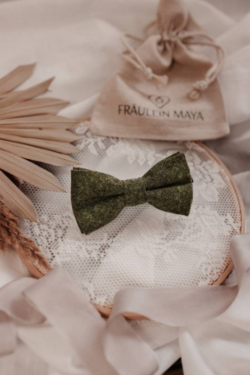 Kinder Fliege Khaki Für Geburtstag - Outfit Kind Hochzeit von FraeuleinMaya