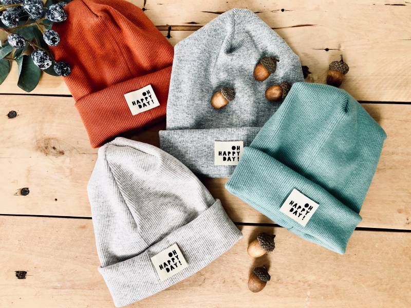 Beanie , Labelbeanie Label Hipsterbeanie, Rippbeanie, Mütze von FraeuleinPieksig