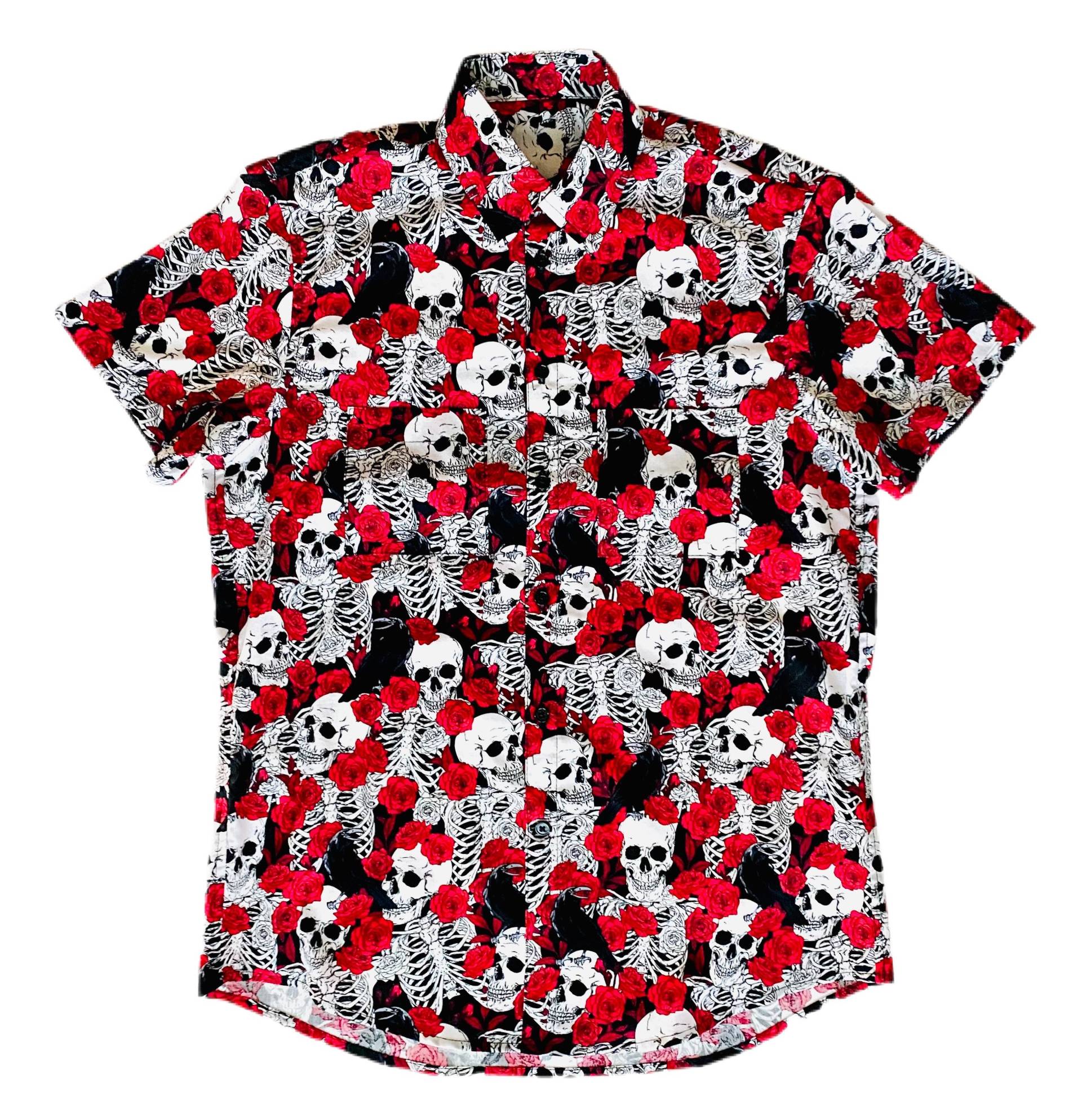 Skulls & Roses Button Up Shirt von FragileEccentrics
