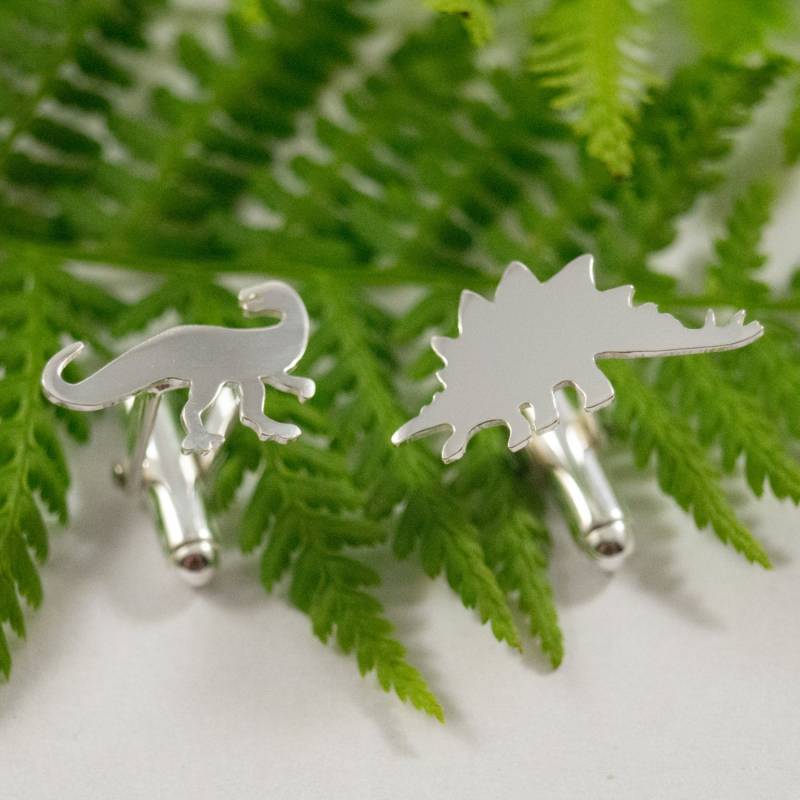 Set Mit 7 Silbernen Dinosaurier-Manschettenknöpfen Ein Von Sterlingsilber-Manschettenknöpfe in Dinosaurier-Form von FragmentDesignsEtsy
