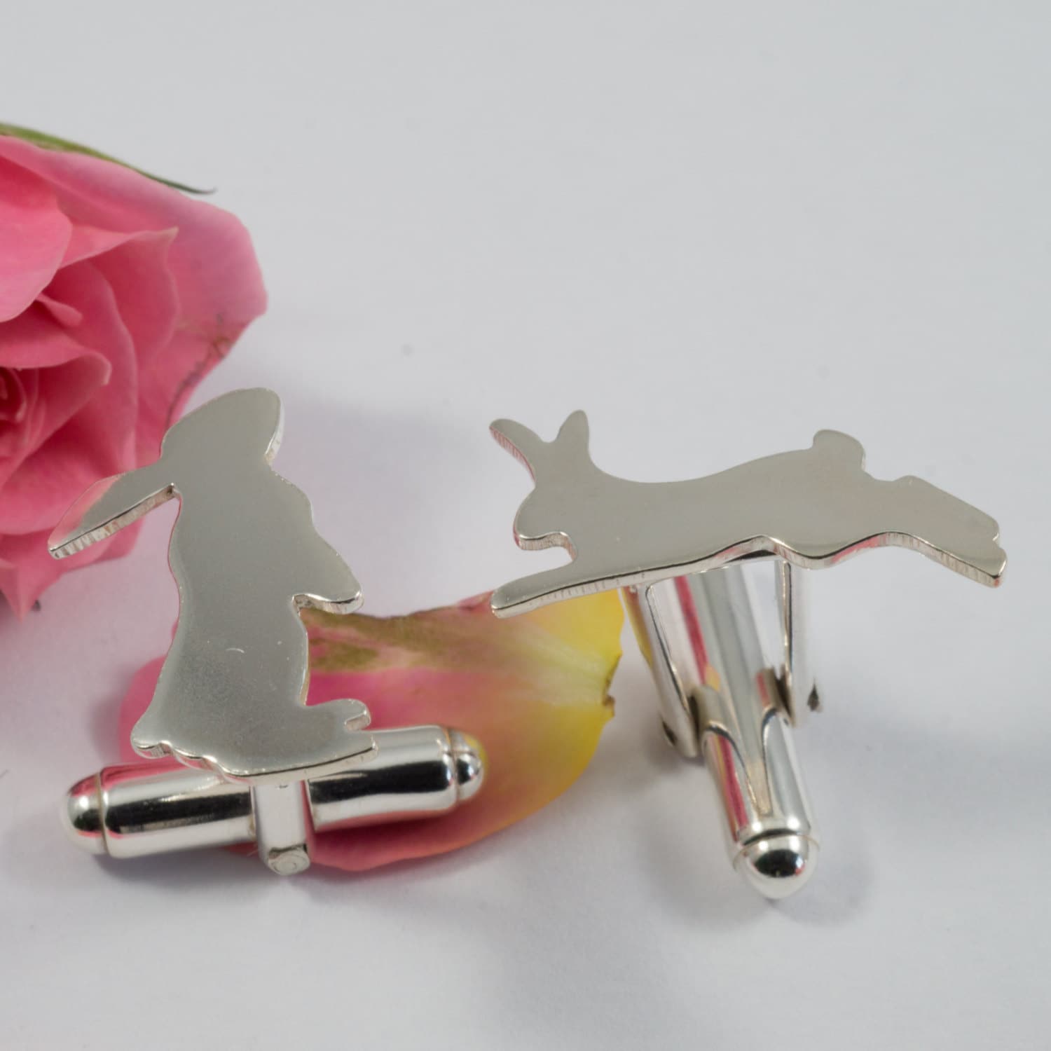 Silber Kaninchen Manschettenknöpfe Ein Paar Sterling Manschettenknöpfe in Hasenform Silber Kaninchen Manschettenknöpfe Ein Paar Sterling Manschettenknöpfe in Hasenform von FragmentDesignsEtsy