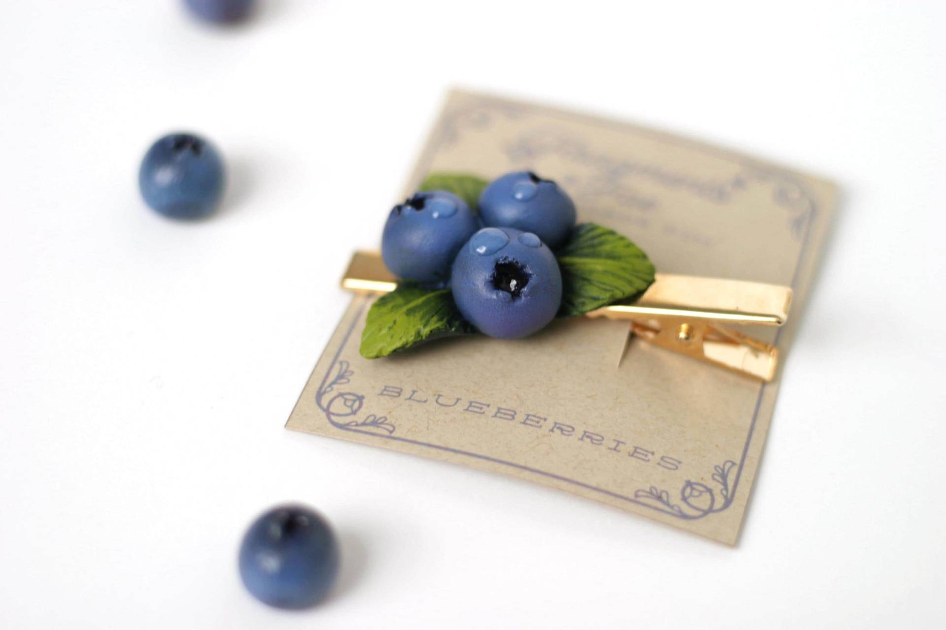 Handgemachte Blaubeer-Haarspange Haarspange Aus Resin Handgemachte Blaubeer-Haarspange Haarspange Aus Resin von FragmentsofFae