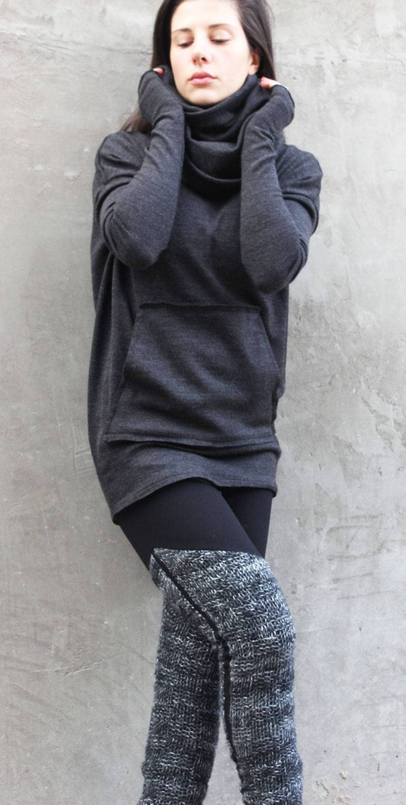 Lockeres Maxi-Top, Graue Lockere Tunika, Oversize-Tunika, Oversize-Pullover, Lockeres Lose Boho-Tunika, Frauen-Tunika von Fraktura