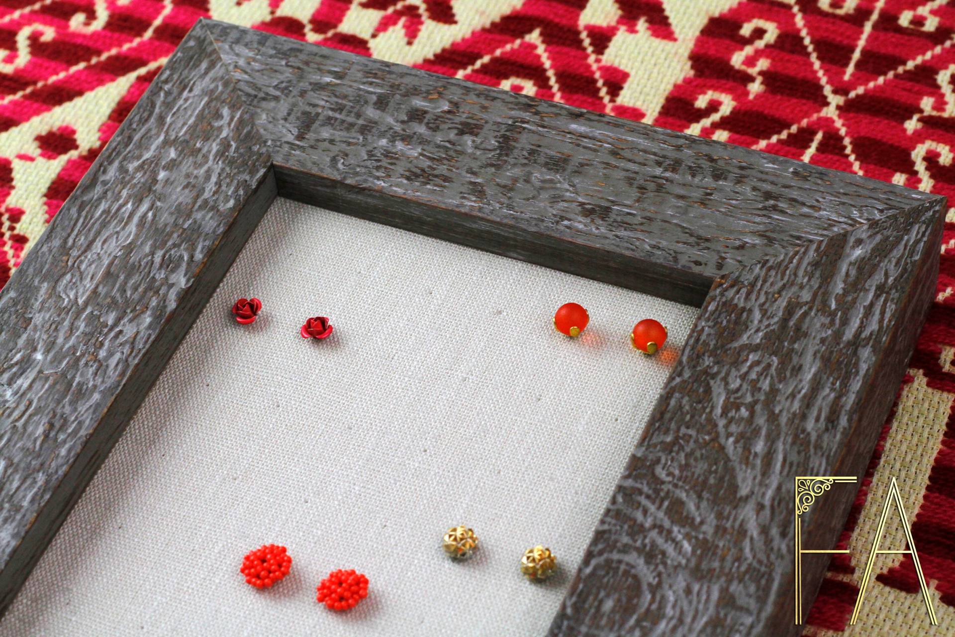 Ohrring Display Frame Schmuck Organizer, Pin Ausweishalter Ohrring Display Frame Schmuck Organizer, Pin Ausweishalter von FramingArts