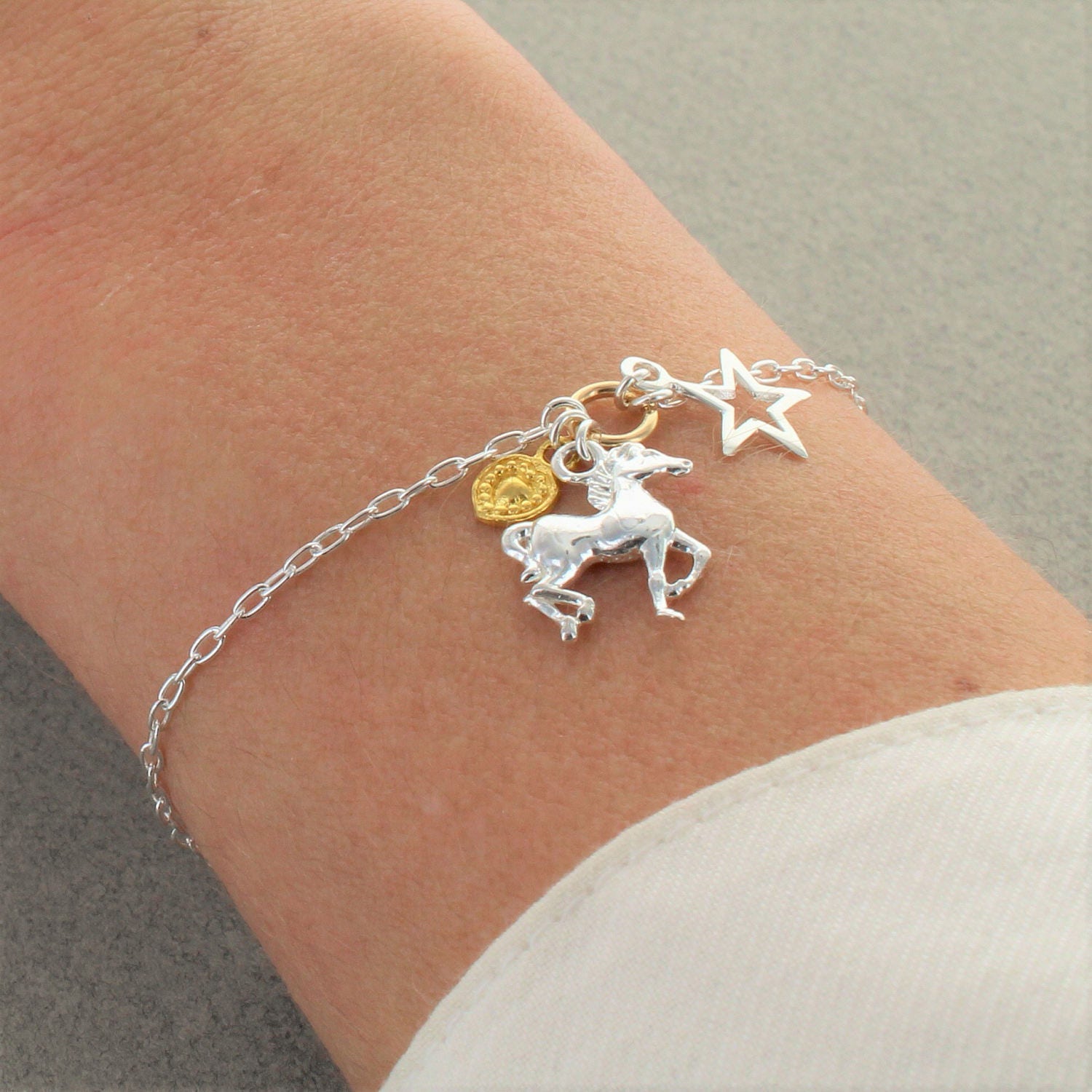Bettelarmband Pferd von FrancescaRossiDesign