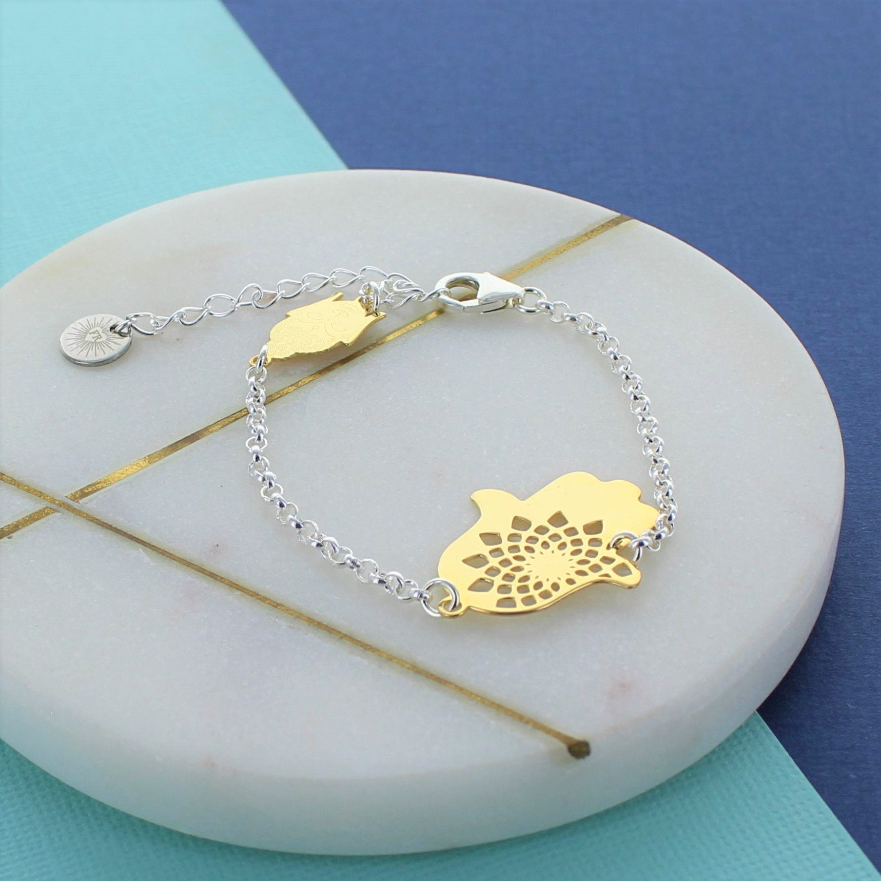 Buddha Hamsa Hand Armband von FrancescaRossiDesign