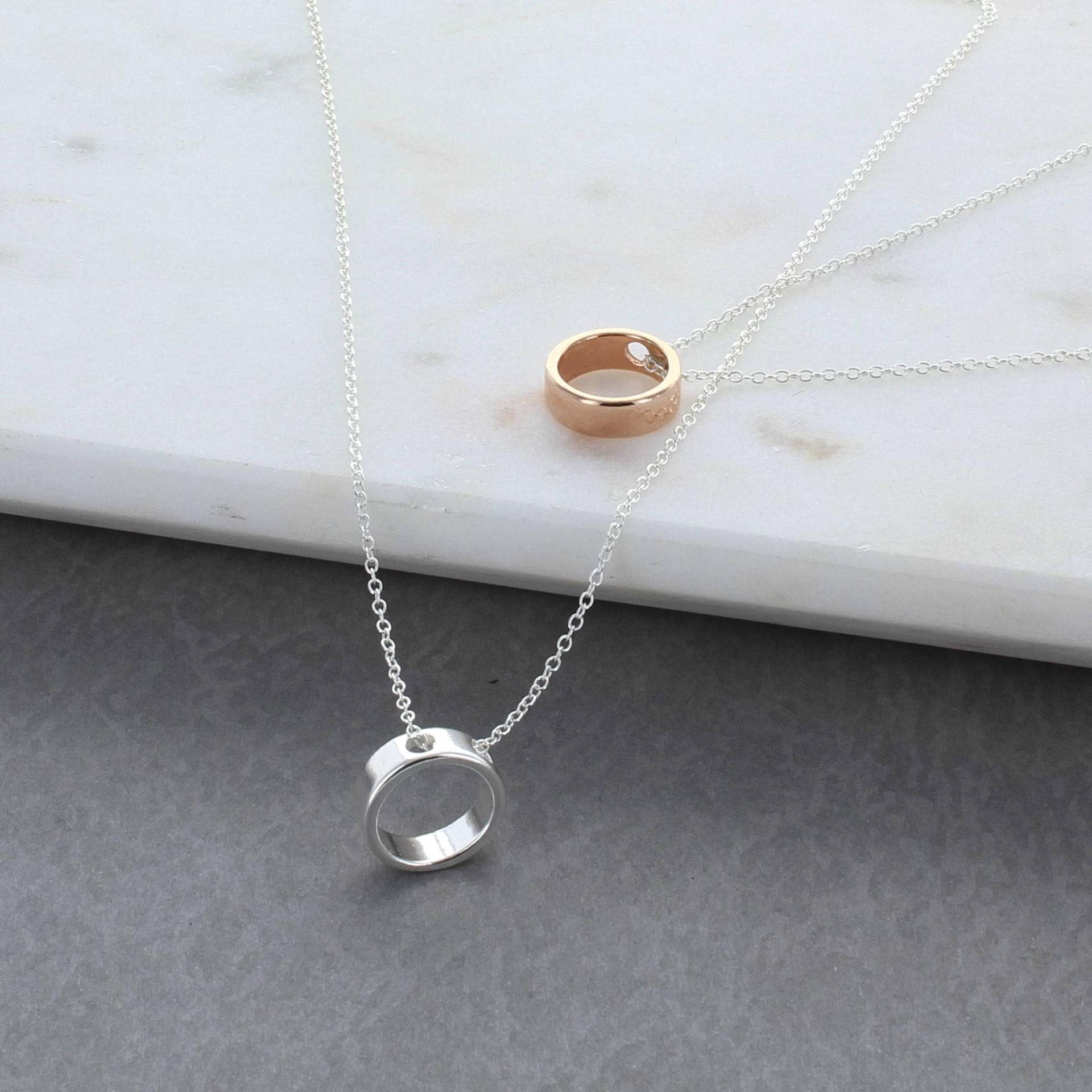 Deep Circle Of Life Halskette von FrancescaRossiDesign