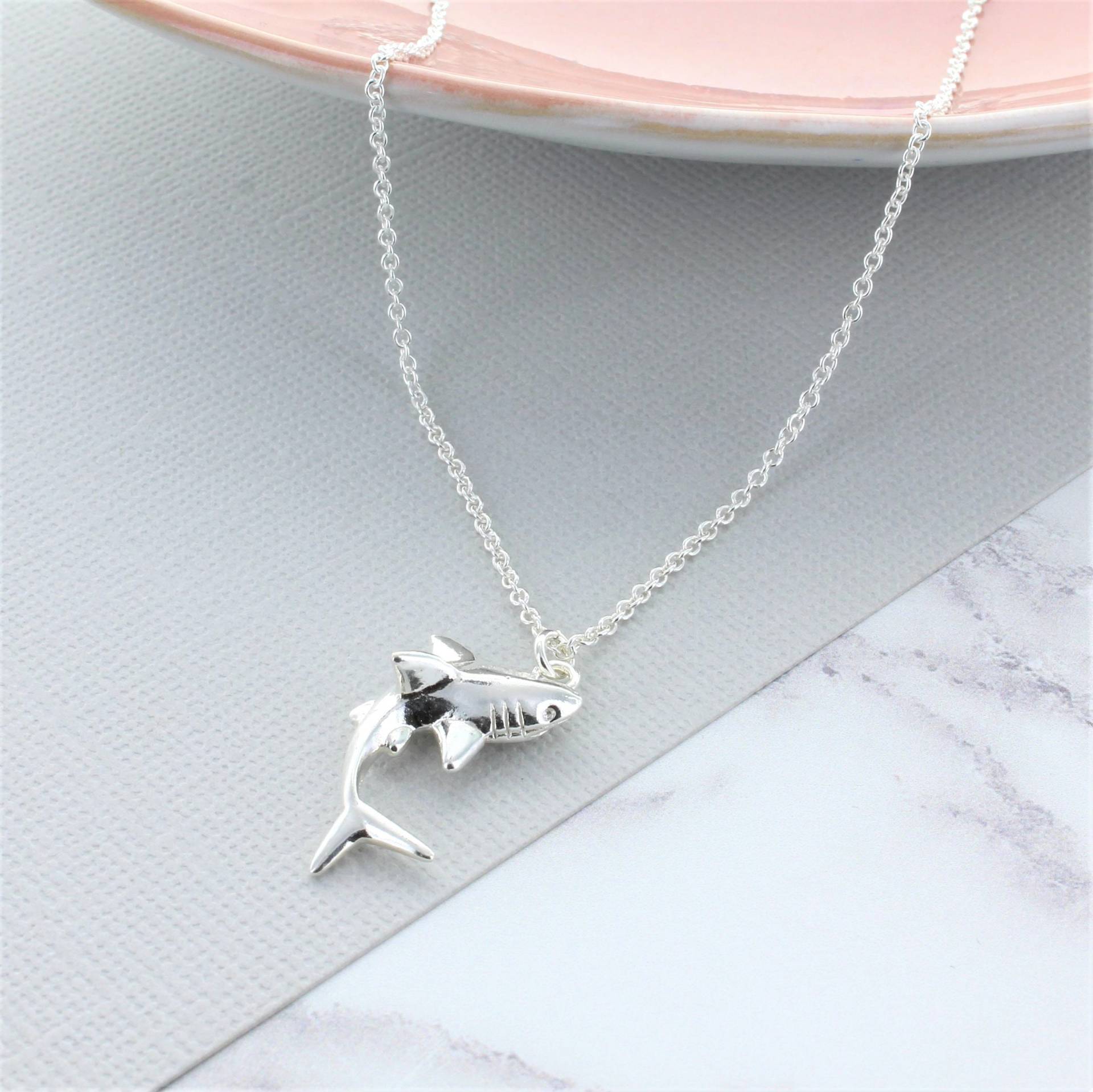 Hai Sterling Silber Halskette von FrancescaRossiDesign