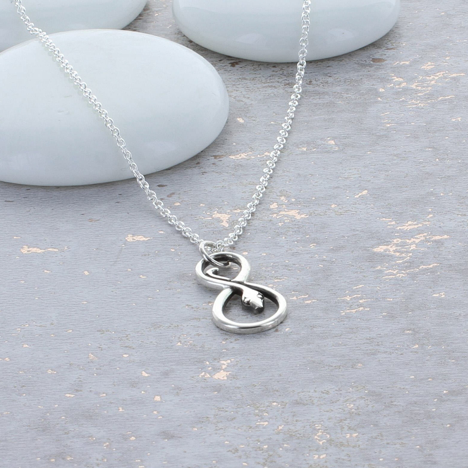 Infinity-Schlange-Kette von FrancescaRossiDesign