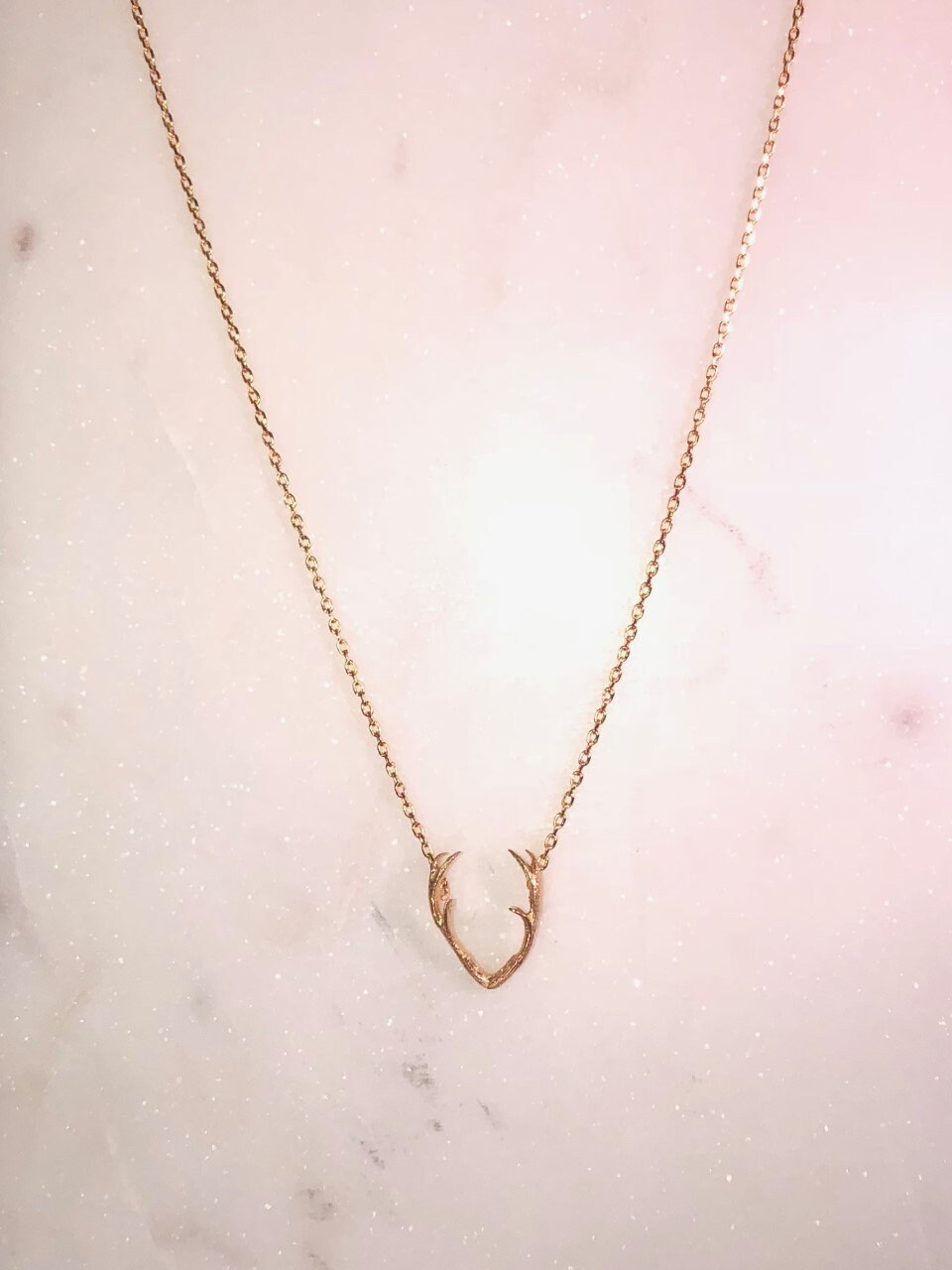Gold Geweih Halskette Zierlicher Reh Horn Schmuck Gold Geweih Halskette Zierlicher Reh Horn Schmuck von FrancescasPlace