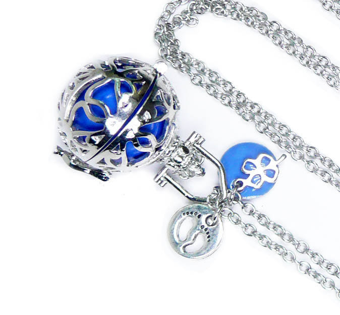 Bola Schwangerschaft Ball Blau Baby Füße Fleckig von FrancoiseCreations