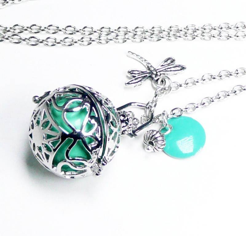 Designer Schwangerschaft Bola, Silber Grüne Pailletten Und Libelle Perle Schwangere Frau Juwel von FrancoiseCreations