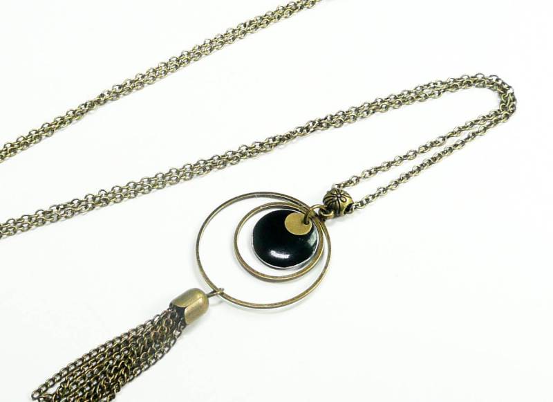 Halskette Sprung Anhänger Schwarz Ring, Bronze Vintage Pompon von FrancoiseCreations