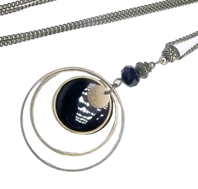 Schwarze Halskette Sprung Halskette, Bronze Ringe Messing Vintage von FrancoiseCreations