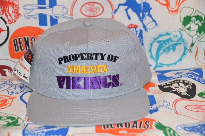 Jahrgang 1980 Deadstock Eigentum Der Minnesota Vikings Snapback Nwt Neue Ära Nfl Hut von FrankenRubyVintage