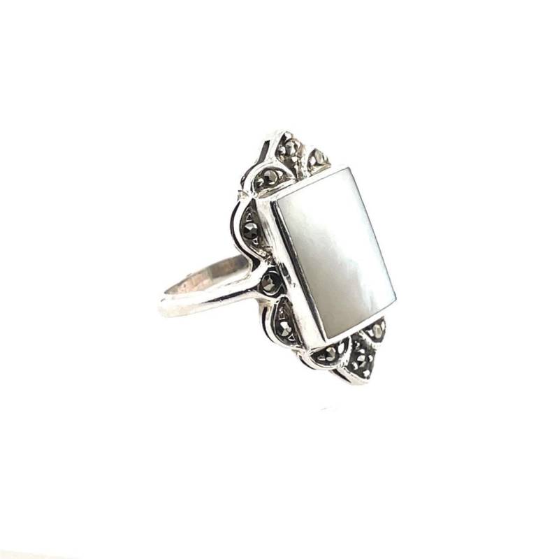 Vintage Sterling Silber Perlmutt Und Markasite Ring Größe 6 1/2 von FranksVintageJewelry