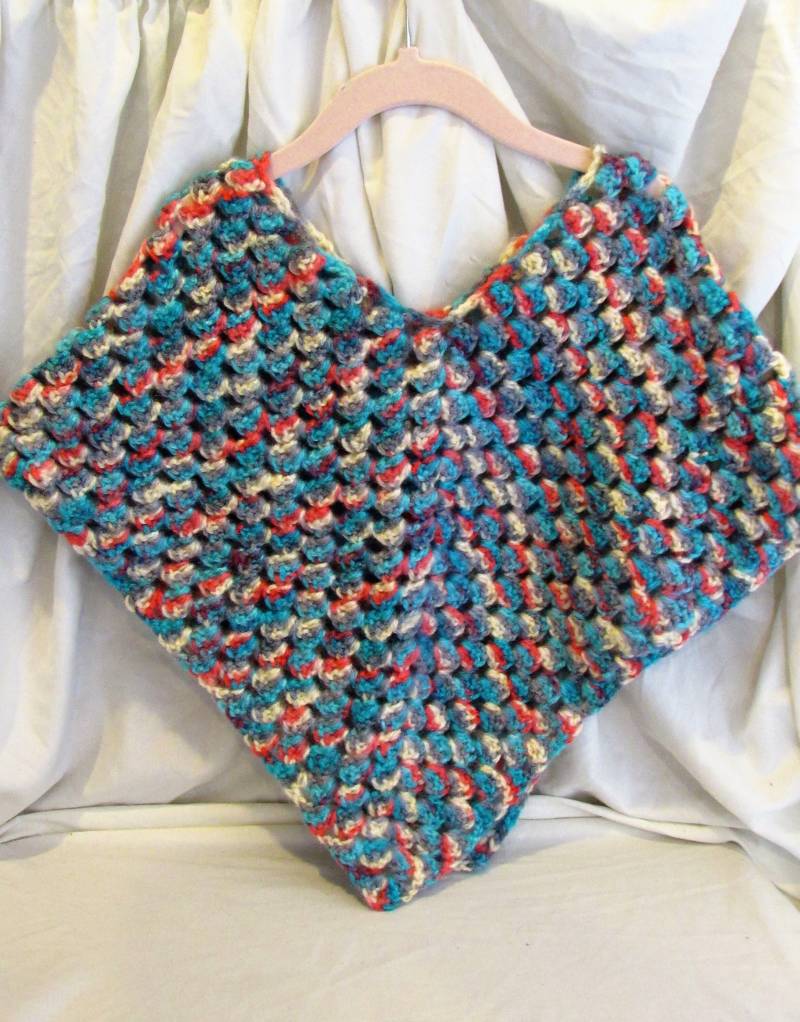 Mädchen Poncho Häkeln Mädchen Poncho Häkeln von FrankyRose