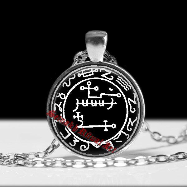 Astaroth Sigil Anhänger, Grimoirium Verum Halskette, Schmuck, Satan, Satanismus, Okkulter Talisman, Ritual Lamen, Dämonen Beschwörend #124.2 von FraterSetnakh