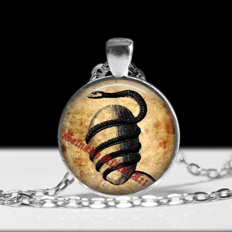 Ei Schlangen Anhänger #148 von FraterSetnakh