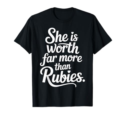 She is Worth Far More Than Rubies Christliche Frauen - T-Shirt She is Worth Far More Than Rubies Christliche Frauen - T-Shirt von Frau Glaube Empowerment Botschaft