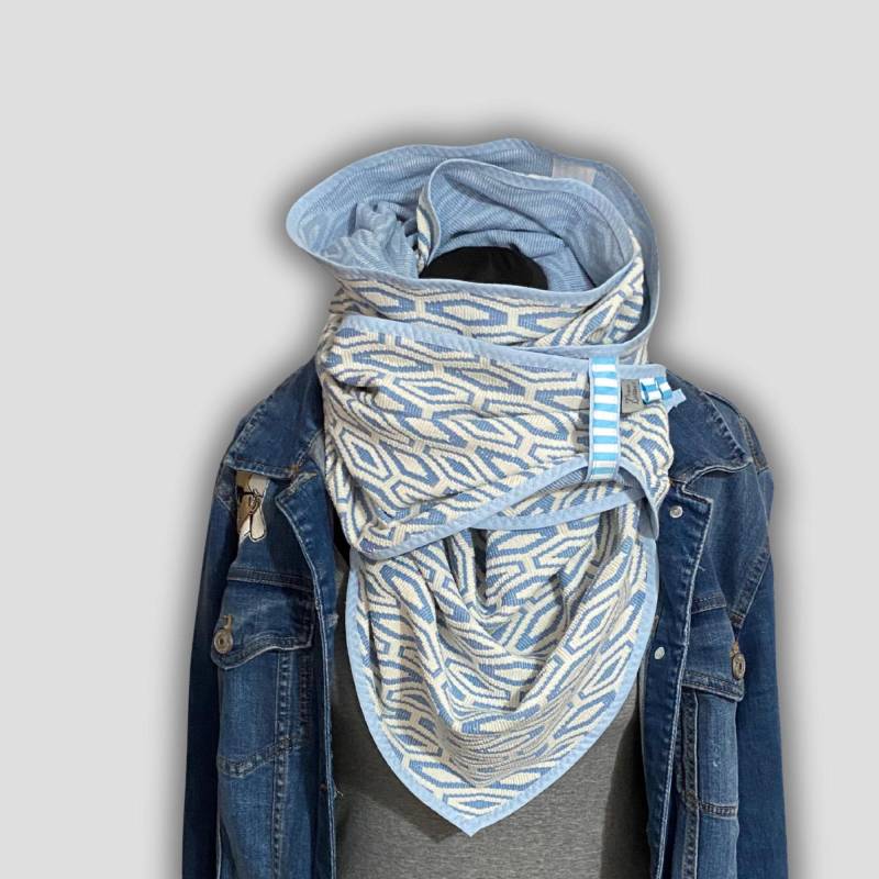 Eisblaues Dreieckstuch Xxl, Blaues Frühlingstuch von FrauLuther
