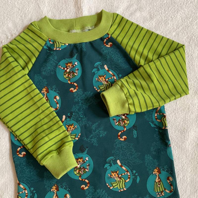 Kindershirt Gr. 104 "Findus" Kater Streifen Petrol Grün La-Shirt Geschenk Geburtstag Longsleeve Herbst Winter von FrauMamaHaase