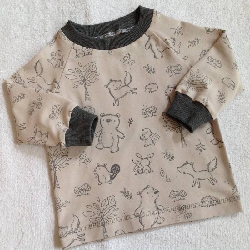 Langarmshirt "Tierkinder" Grau Unisex Babyshirt Waldtiere Kindershirt von FrauMamaHaase
