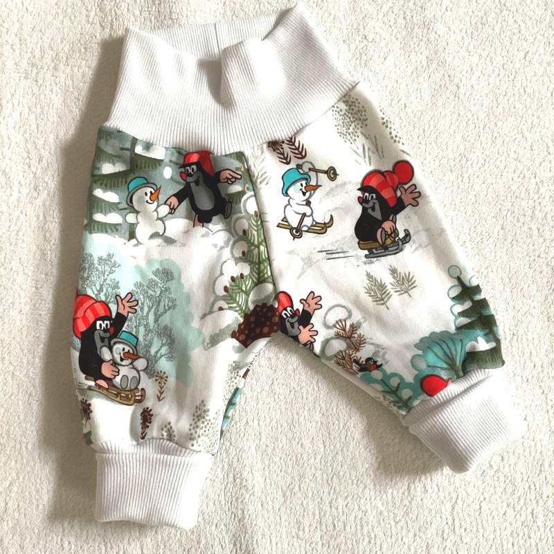 Pumphose Kuschelsweat Pauli Auf Der Piste Winter Schneemann Pants Unisex Krabbelhose Babyhose Geschenk Taufe Geburt von FrauMamaHaase