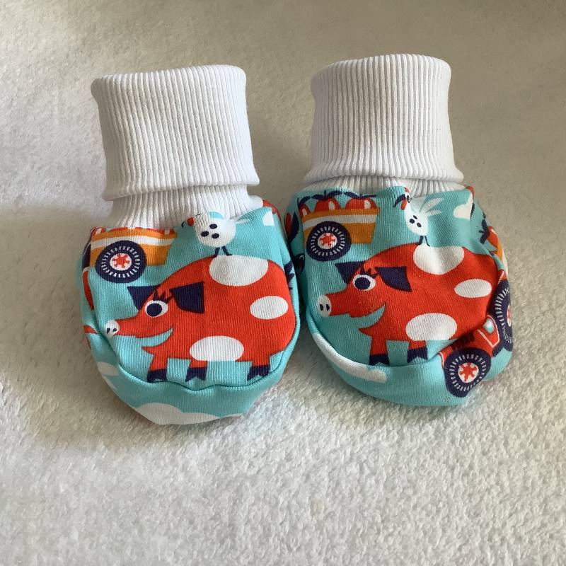 Tippy Toes Auf Dem Bauernhof 6-12 Monate Versandfertig Geschenk Baby Jersey Babysocken von FrauMamaHaase