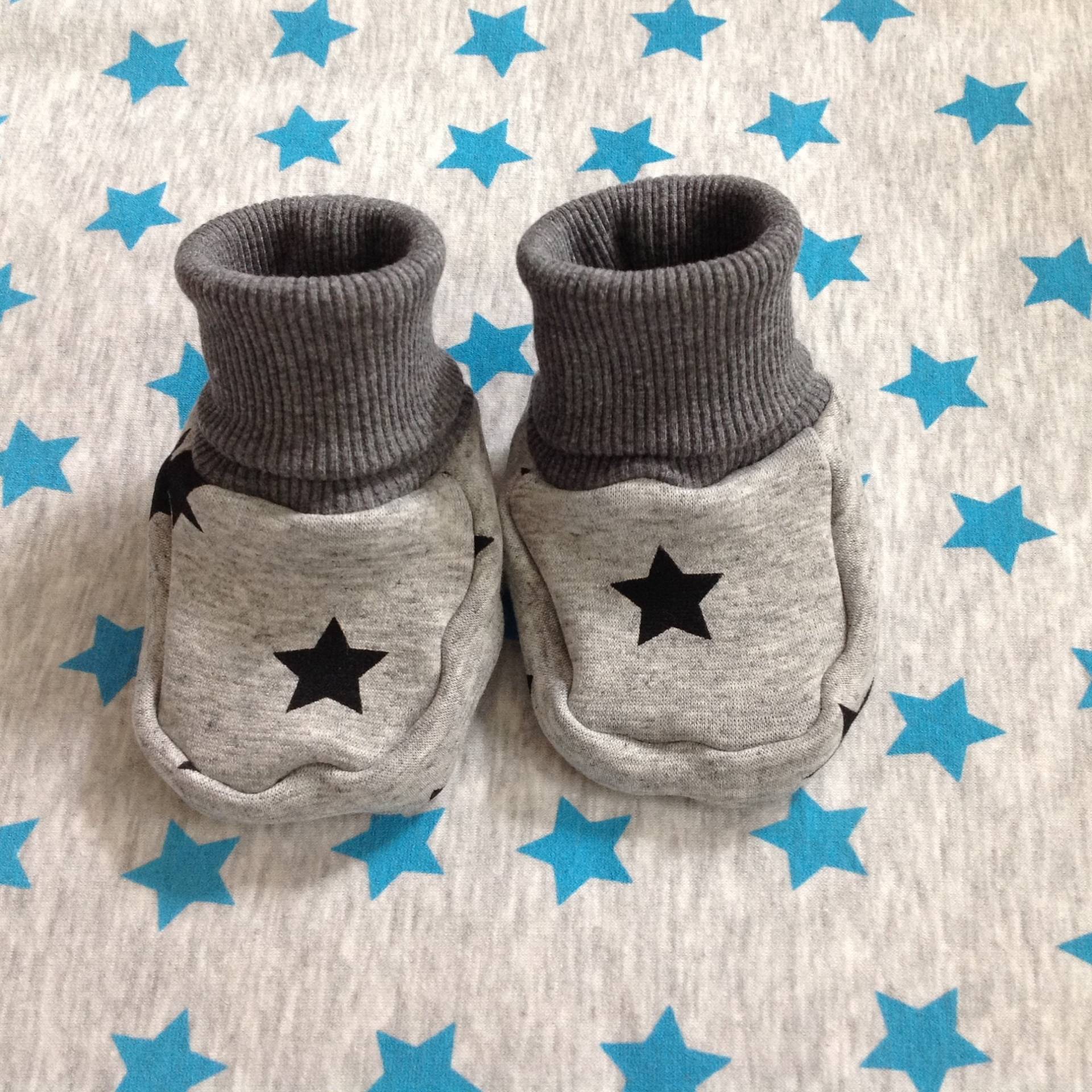 Tippy Toes Sweat Babysocken "sternchen" Winter Frühling Innen Kuschelig Füsslinge Handmade Unisex Geschenk Geburt Taufe von FrauMamaHaase