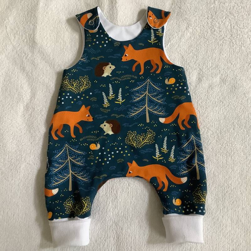 strampler Baby Gr. 56 Waldtiere Fuchs Und Igel Freundschaft Blau Babyhose Romper Einteiler Geschenk Unisex Weihnachten Taufe von FrauMamaHaase