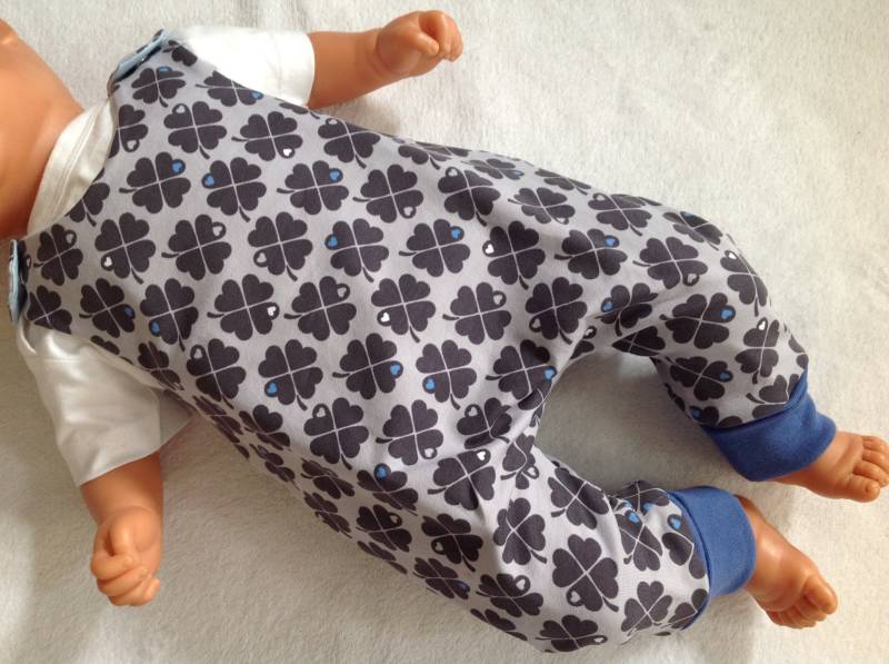 strampler Gr. 62 "Kleines Kleeblatt" Grau von FrauMamaHaase