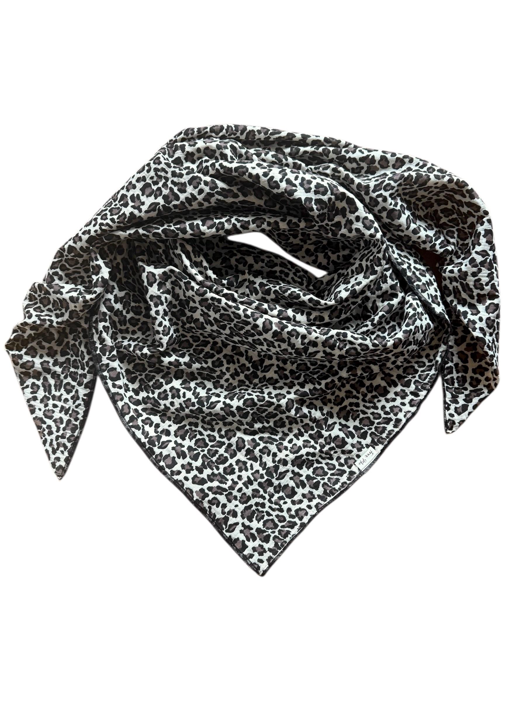 Musselin Halstuch Xxl Leo Natur Beige Creme von FrauMooHandmade