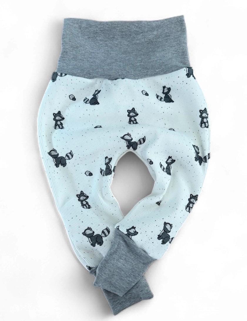 Pumphose Baby Unisex Waschbär Handmade Rippjersey Pumphose Baby Unisex Waschbär Handmade Rippjersey von FrauMooHandmade