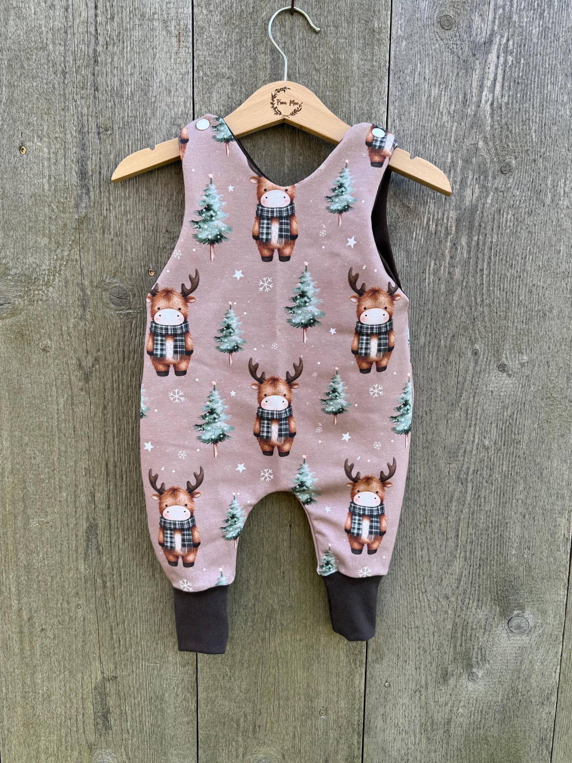 strampler Baby Mädchen Jungen Winter Elch Rehntier Wald Weihnachten von FrauMooHandmade