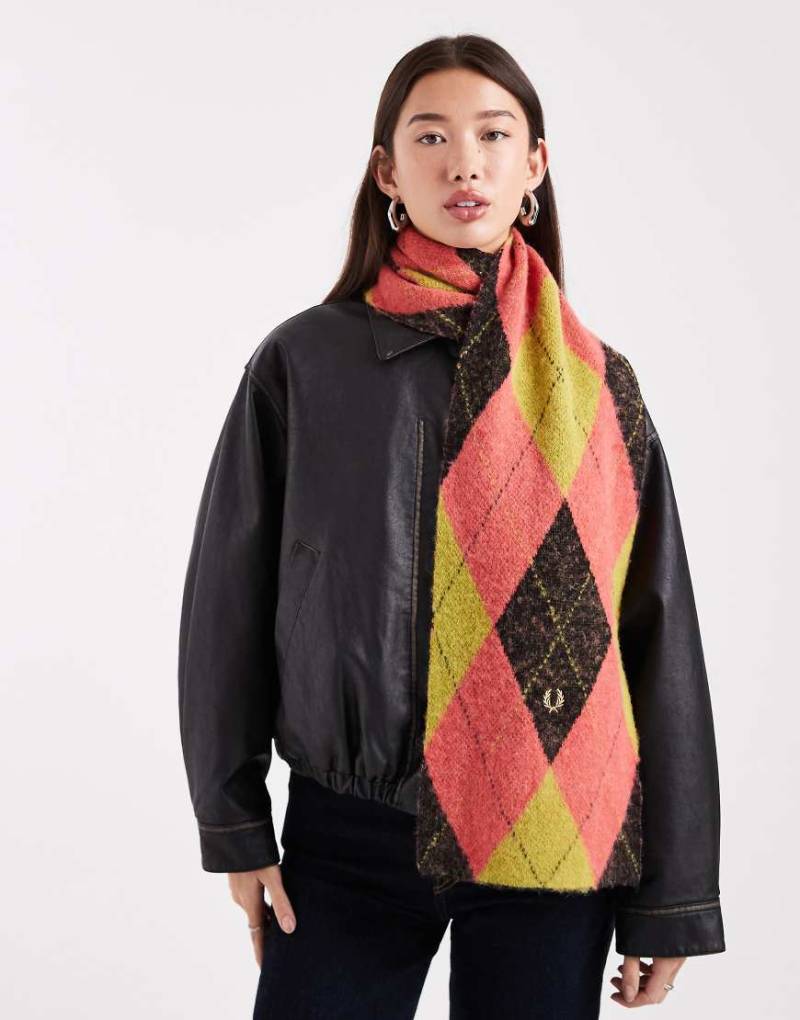 Fred Perry - Bunter Schal mit Rautenmuster von Fred Perry