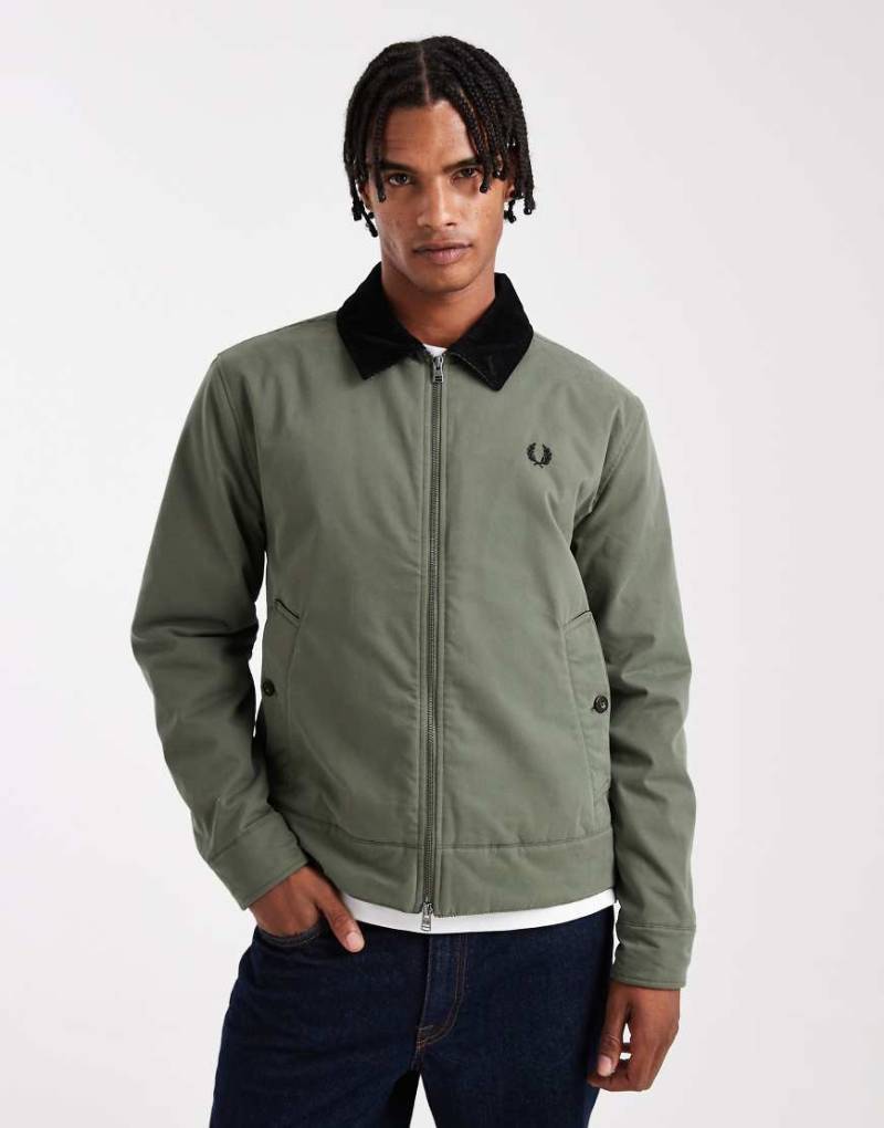 Fred Perry - Jacke in Khaki mit Reißverschluss-Grün von Fred Perry