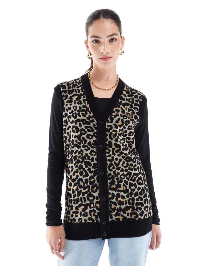 Fred Perry - Oversize-Strickweste in Beige mit Leopardenmuster-Neutral von Fred Perry