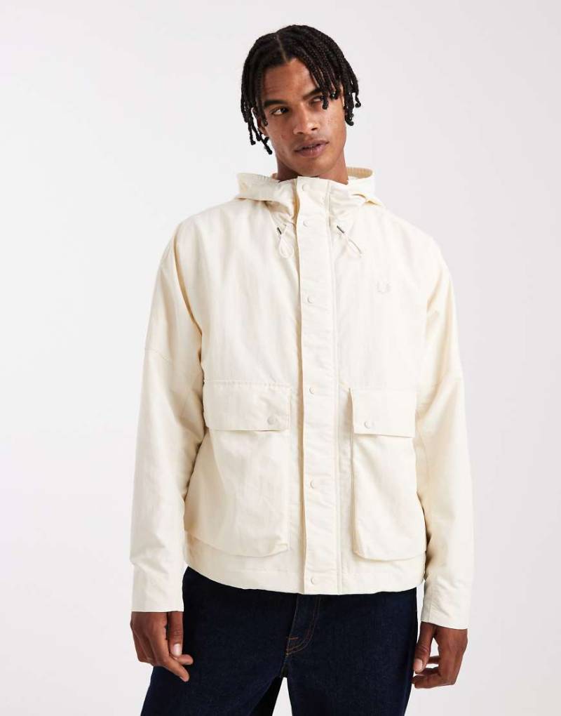 Fred Perry - Parka in Steingrau-Neutral von Fred Perry