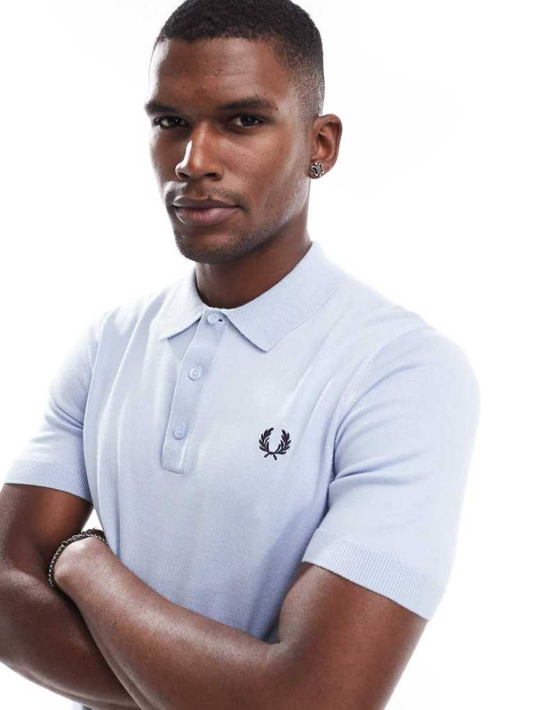 Fred Perry - Polohemd aus Strick in Hellblau von Fred Perry