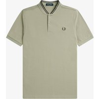 Fred Perry Poloshirt mit Serafinokragen und Logo-Stickerei von Fred Perry