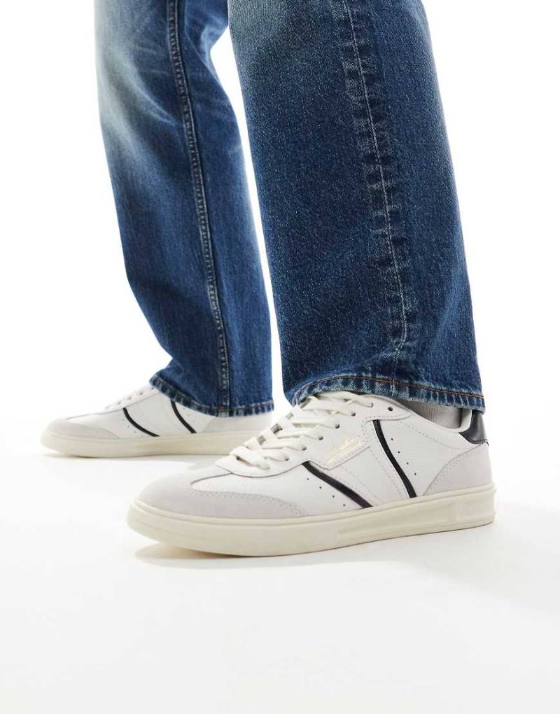 Fred Perry - Sneaker aus Leder und Wildleder in Weiß von Fred Perry