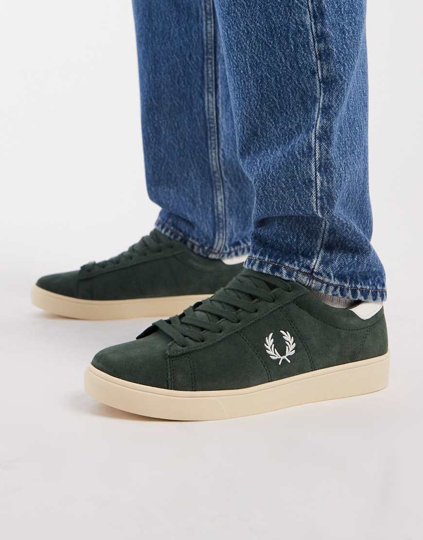 Fred Perry - Spencer - Wildleder-Sneaker in Court-Grün von Fred Perry