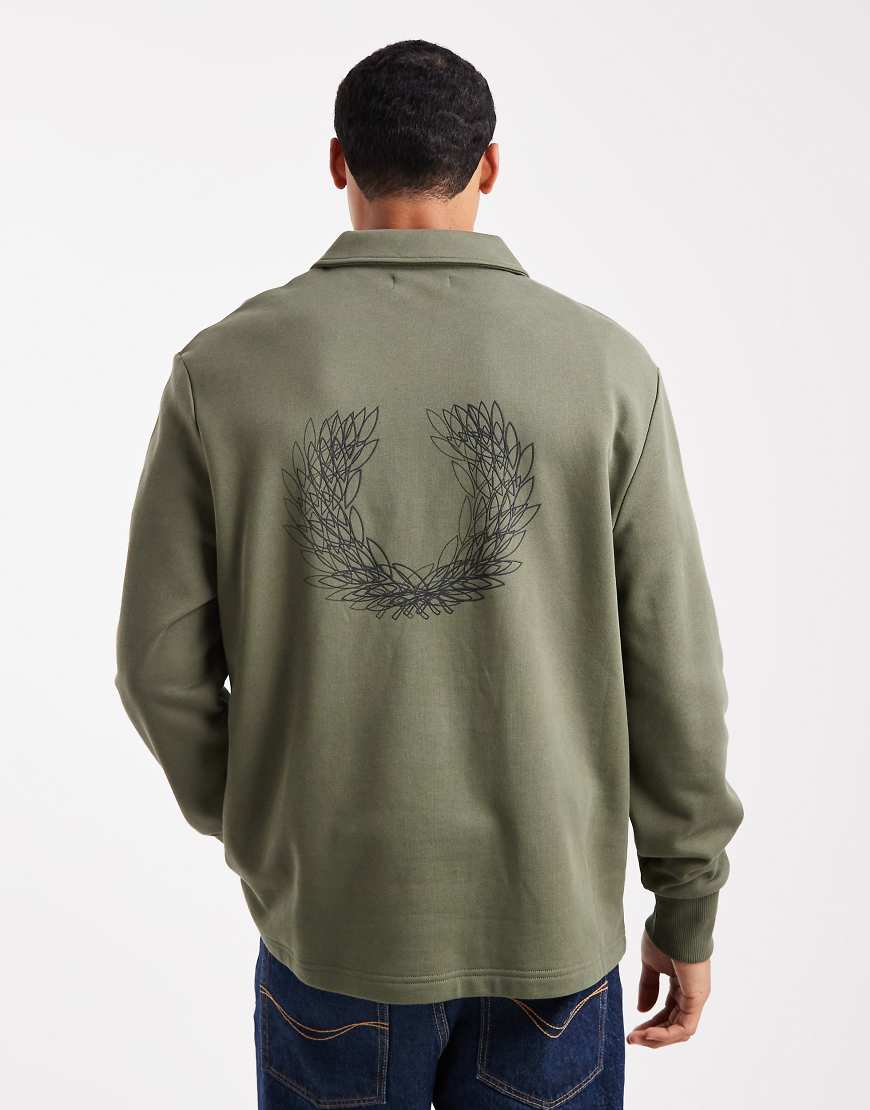 Fred Perry - Sweatshirt in Grün mit kurzem Reißverschluss und Grafiklogo von Fred Perry