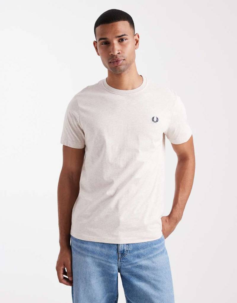 Fred Perry - T-Shirt in Creme-Weiß von Fred Perry